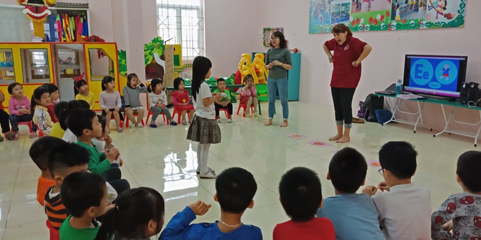 Điều kiện gia hạn Đề án dạy và học bằng tiếng nước ngoài